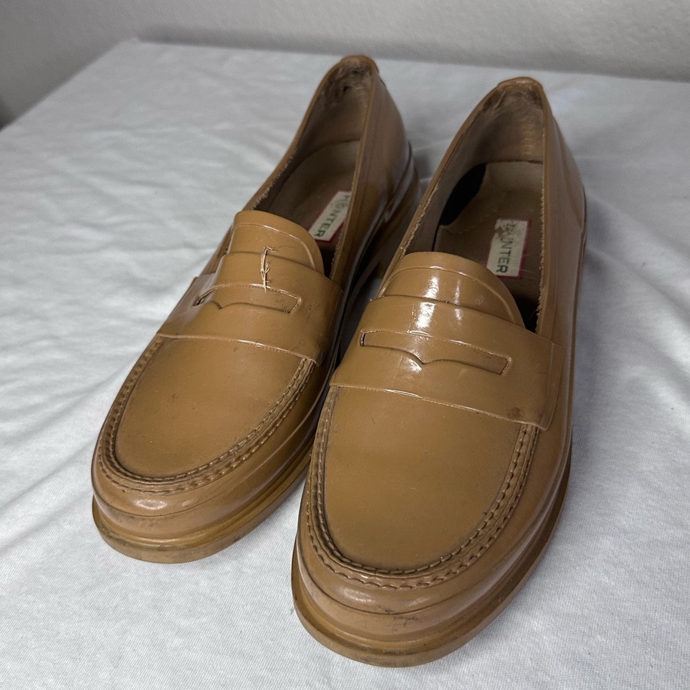 Hunter - Patent Leather Dress Loafers - Women’s Size: 8